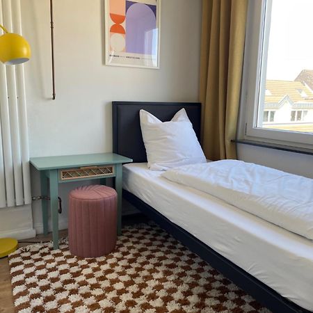 Weltempfaenger Backpacker Hostel Koln Bagian luar foto